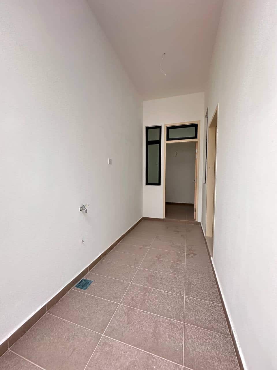 Cluster Taman Mount Austin 7