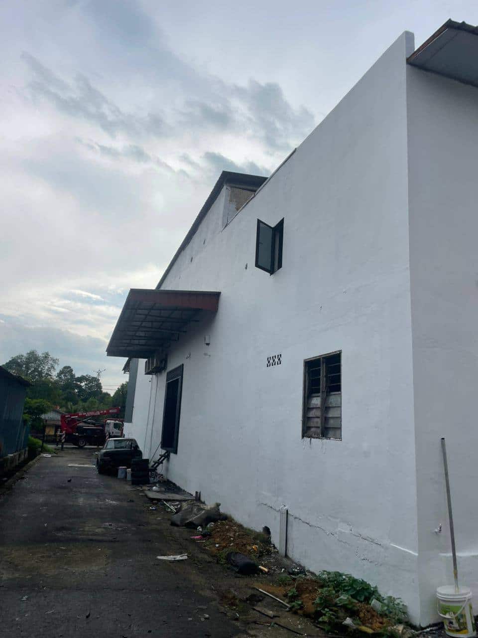 1.5 Storey Terrace Factory Endlot Taman Johor Jaya 2