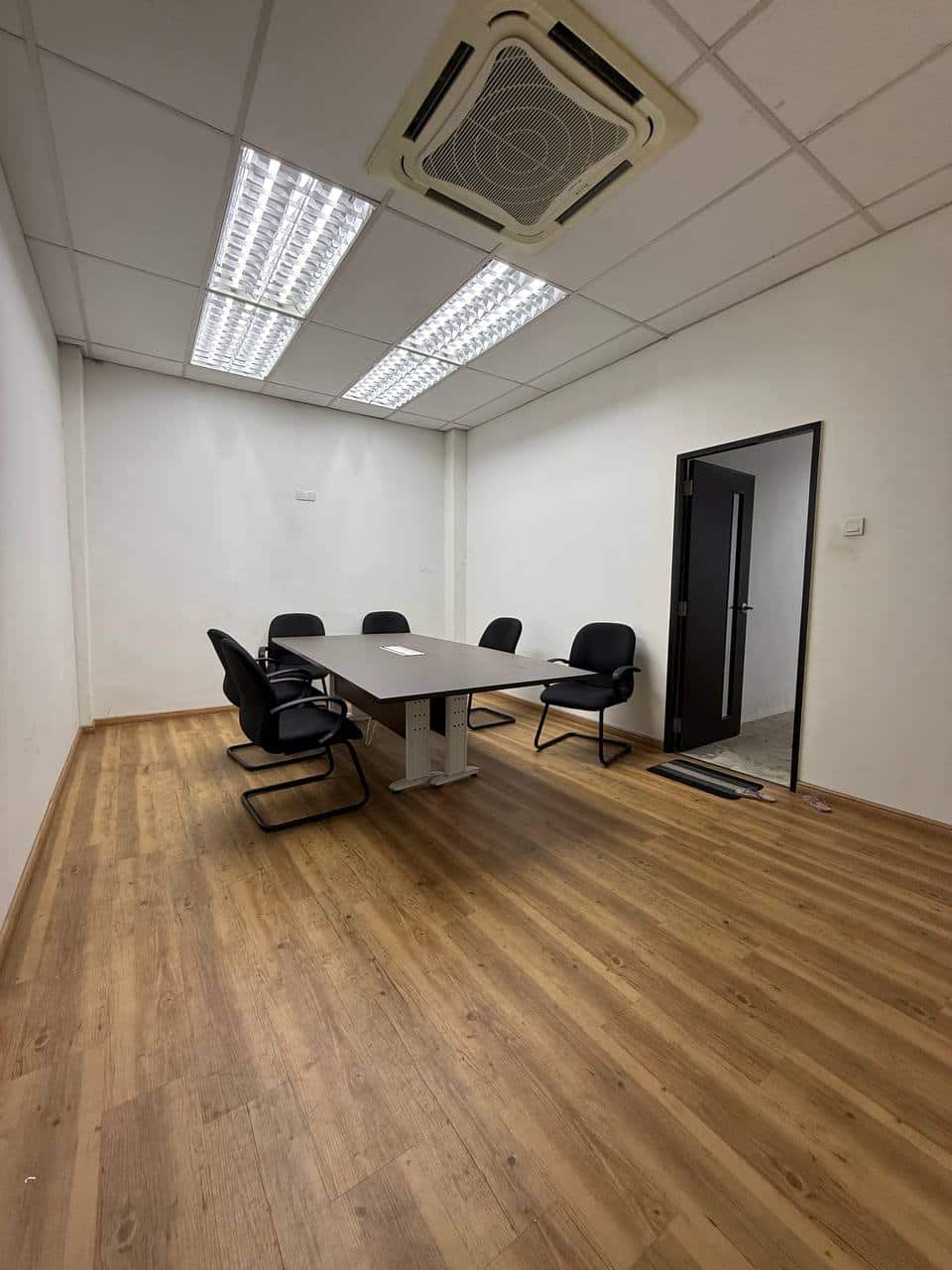 1.5 Storey Terrace Factory Endlot Taman Johor Jaya 5