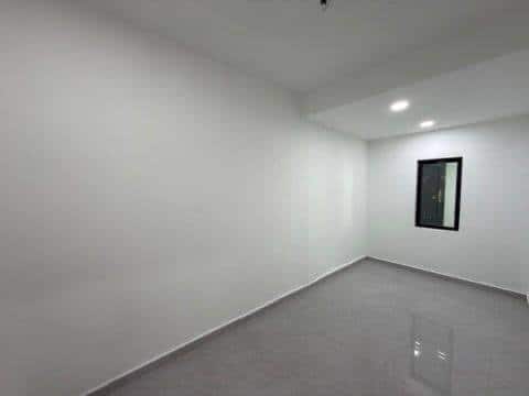 Double Storey Terrace House Molek 7