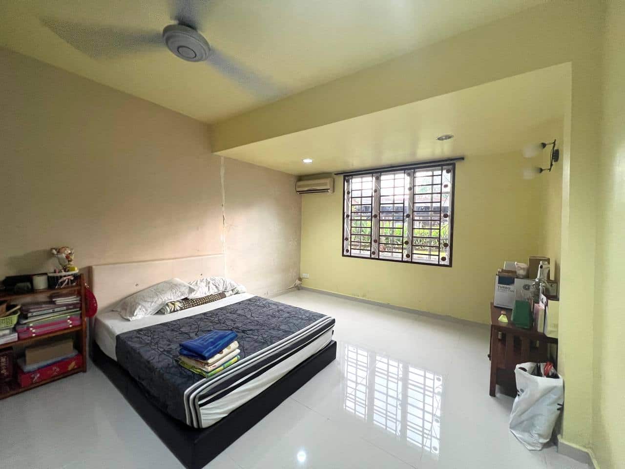 Single Storey Semi D Jalan Api Api 4