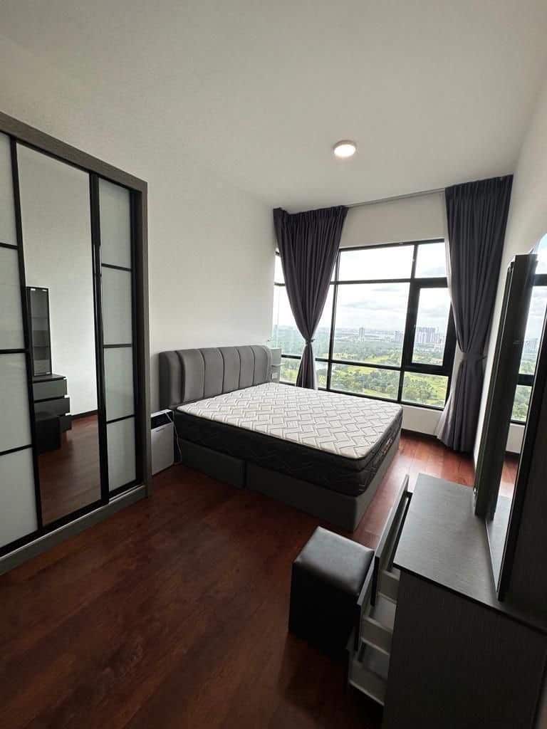 Apartment Molek Regency 4