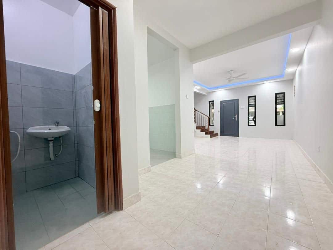 Double storey Terrace Mutiara Rini 2