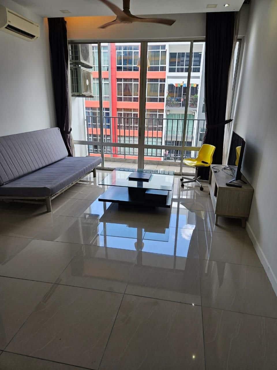 Condo Greenfield Regency