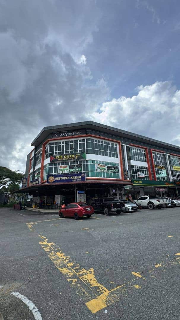 3 storey shop office Kulai