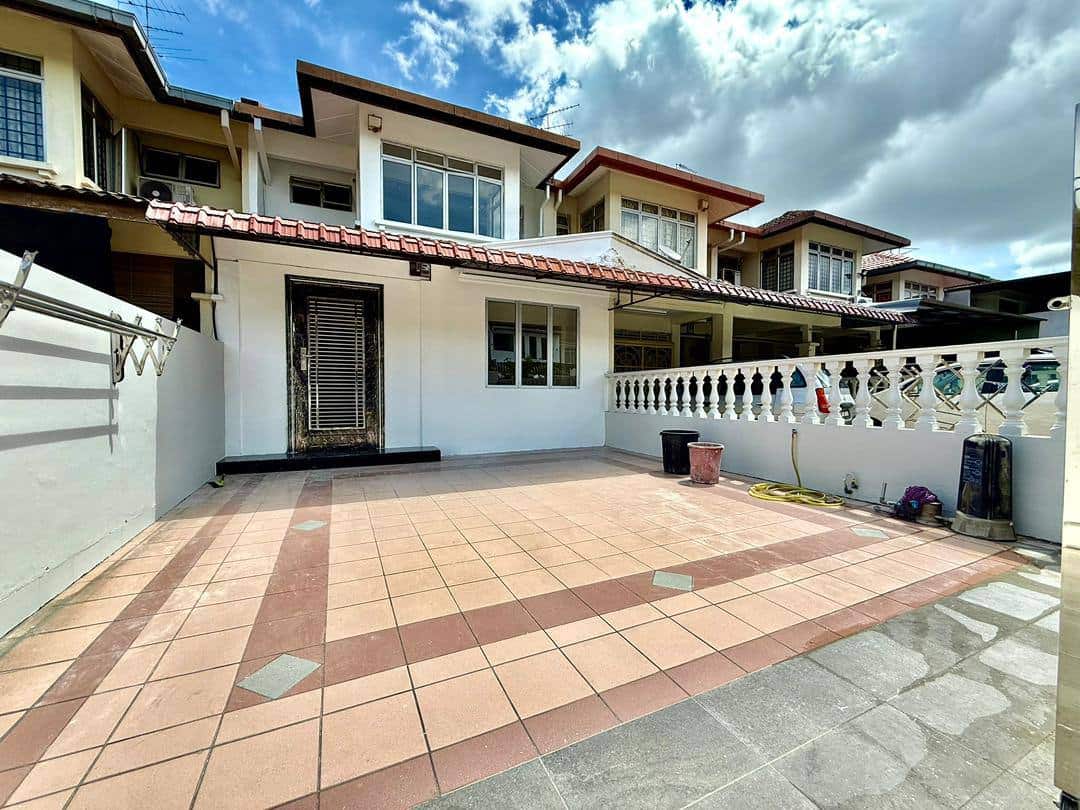 Double Storey Terrace House Jalan Permas 8 2
