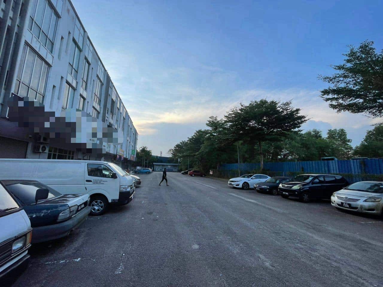 3-Storey Shoplot Kota Puteri 3