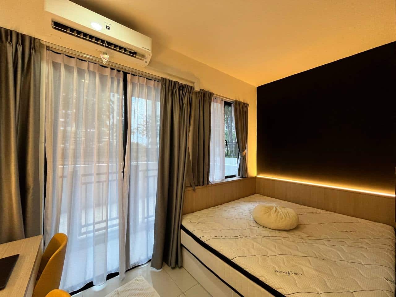 Studio Central Park, Tampoi 4