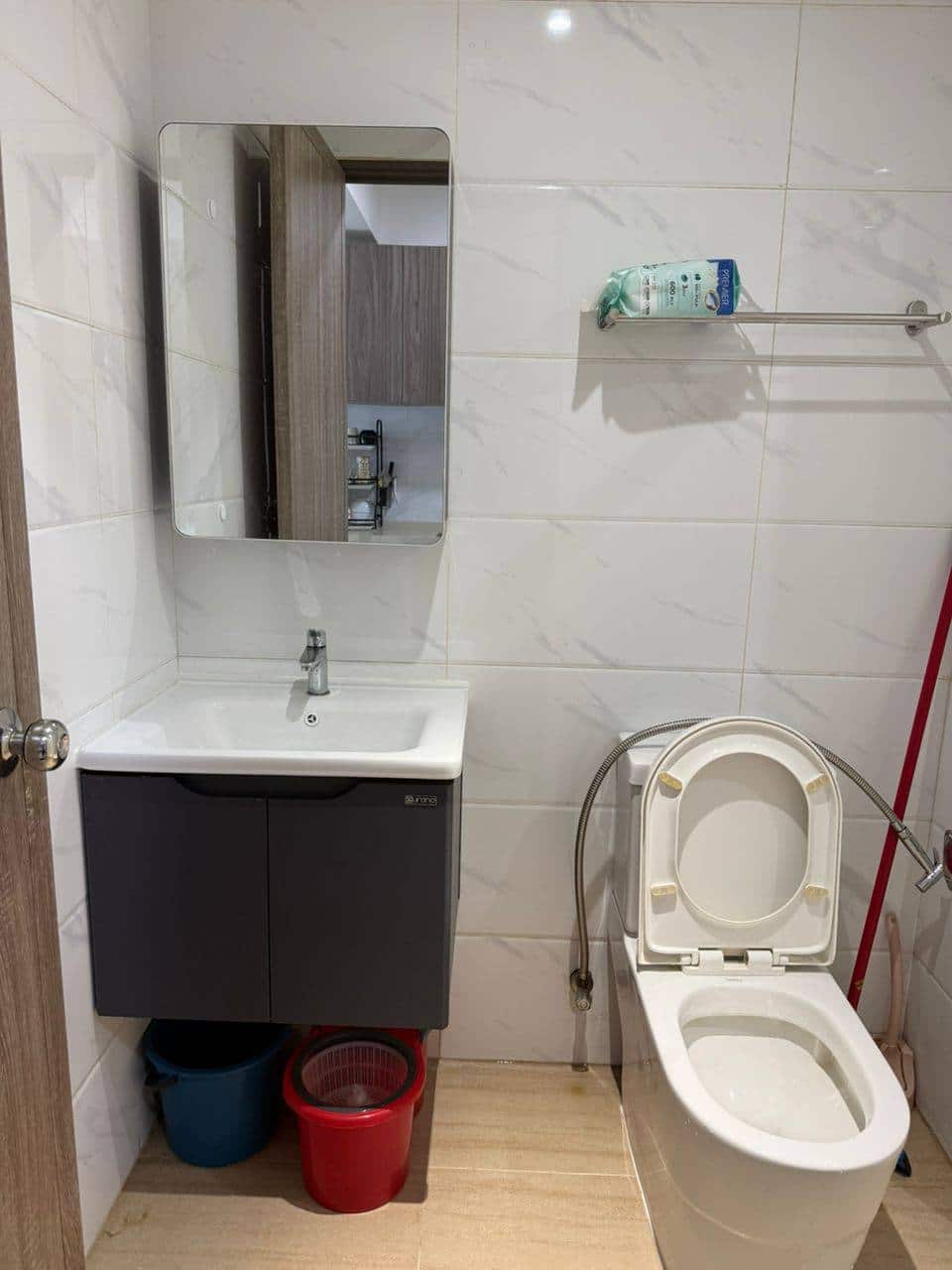 Studio Central Park, Tampoi 8