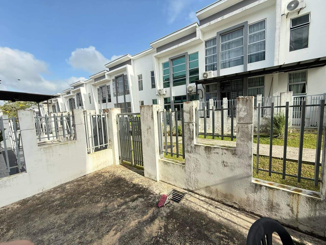2.5 Storey Terrace House Imperial Jade Residence