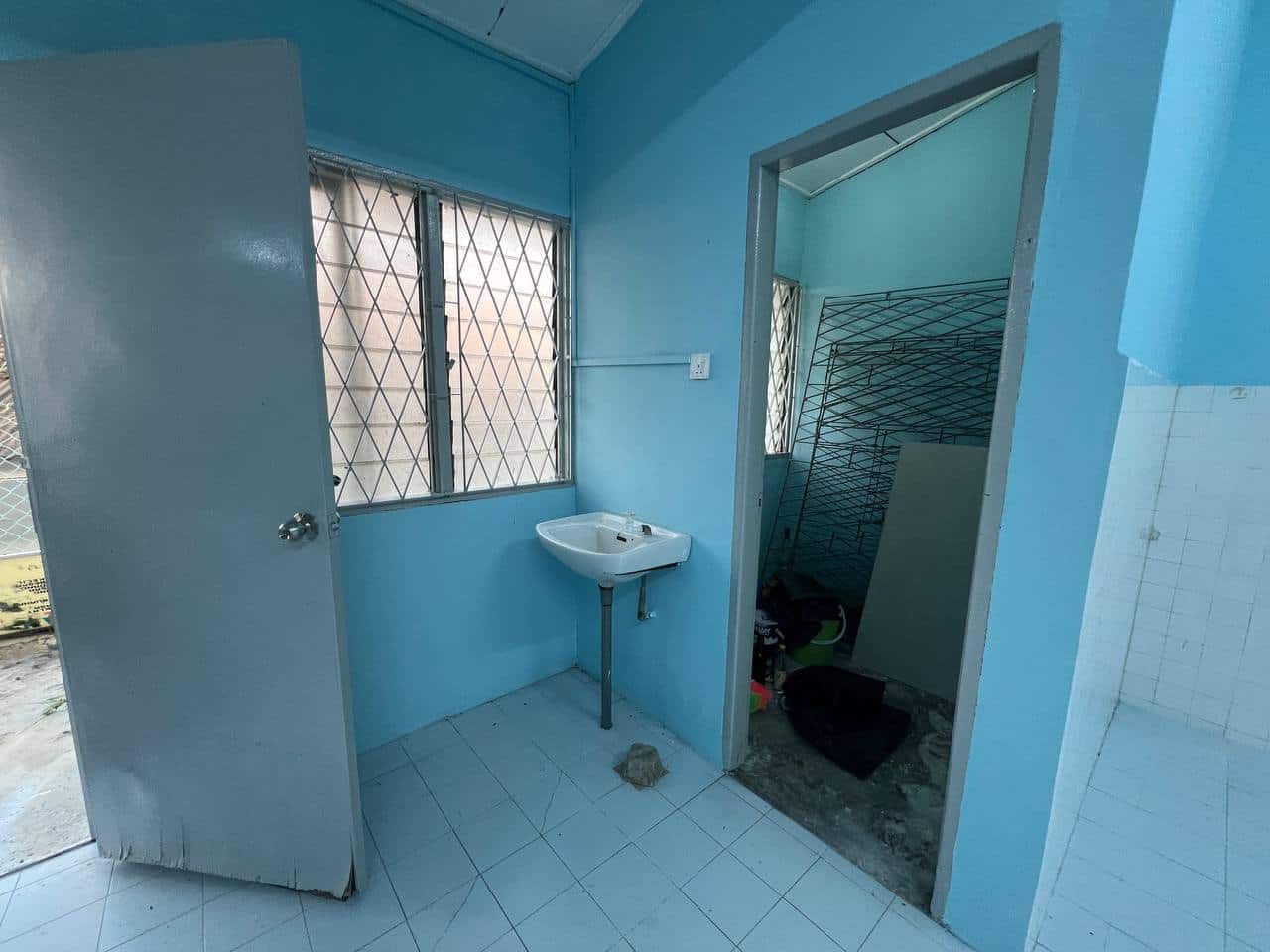 Single storey semi D Taman Sri Lalang 7