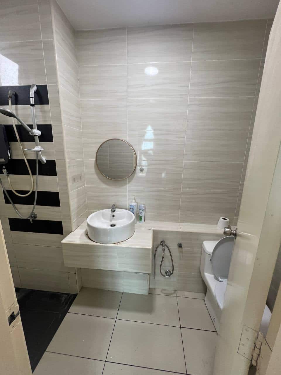 Apartment IOI Dsummit Kempas 8