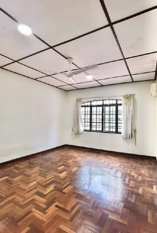 Double Storey Terrace Tmn Pelangi Indah Ulu Tiram 4