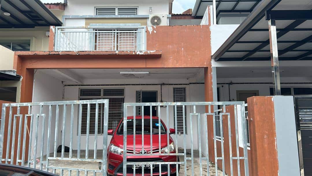 1.5 Storey Jalan Laman Setia 5