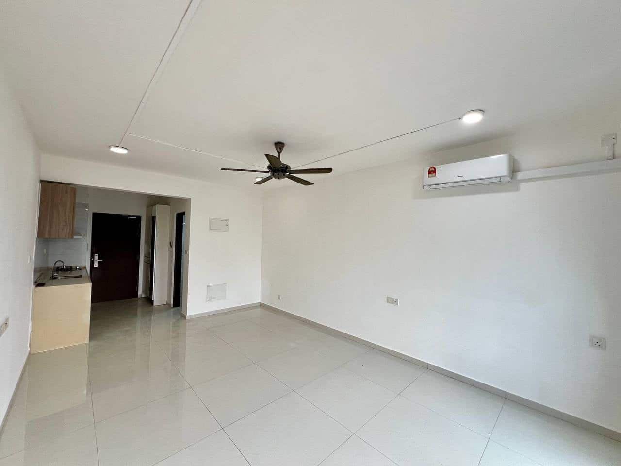 Studio Central Park @ Country Garden 2