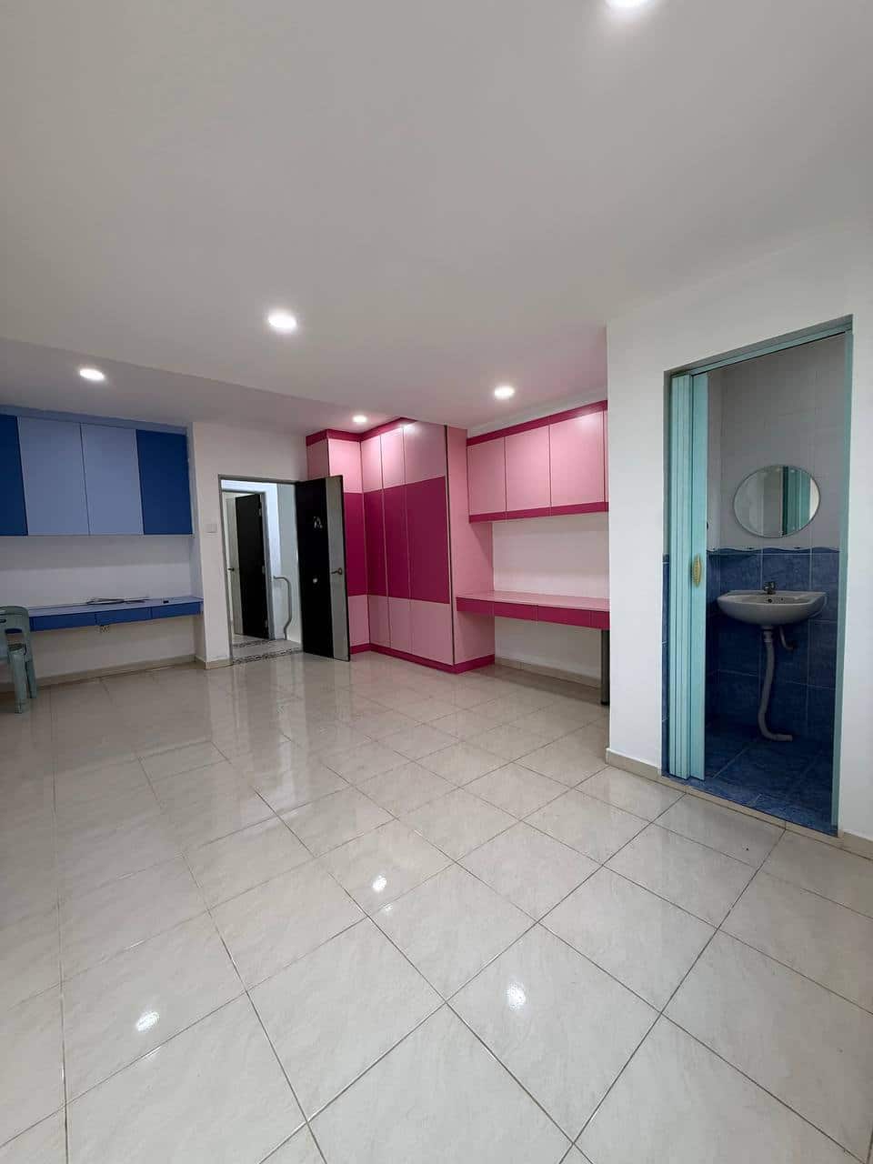Double Storey Low Cost Taman Johor Jaya 6
