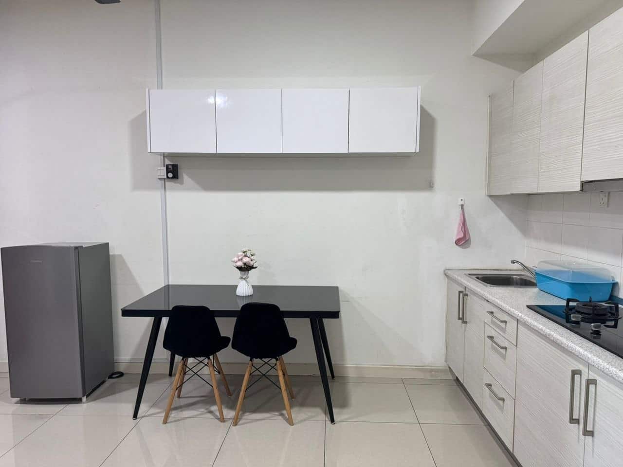 Studio Greenfield Regency 4