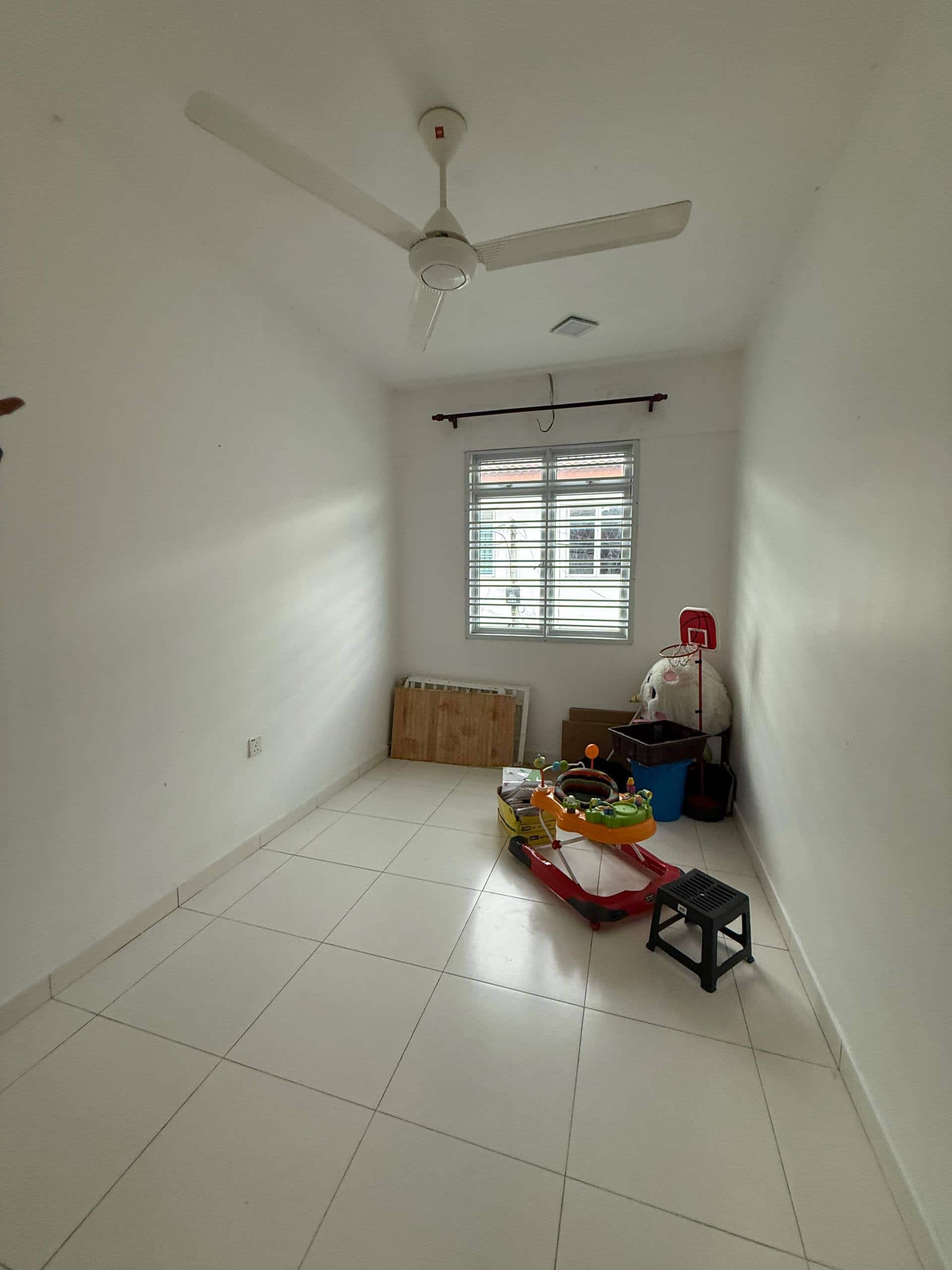 Double Storey Terrace Scientex Jaya 1x 8