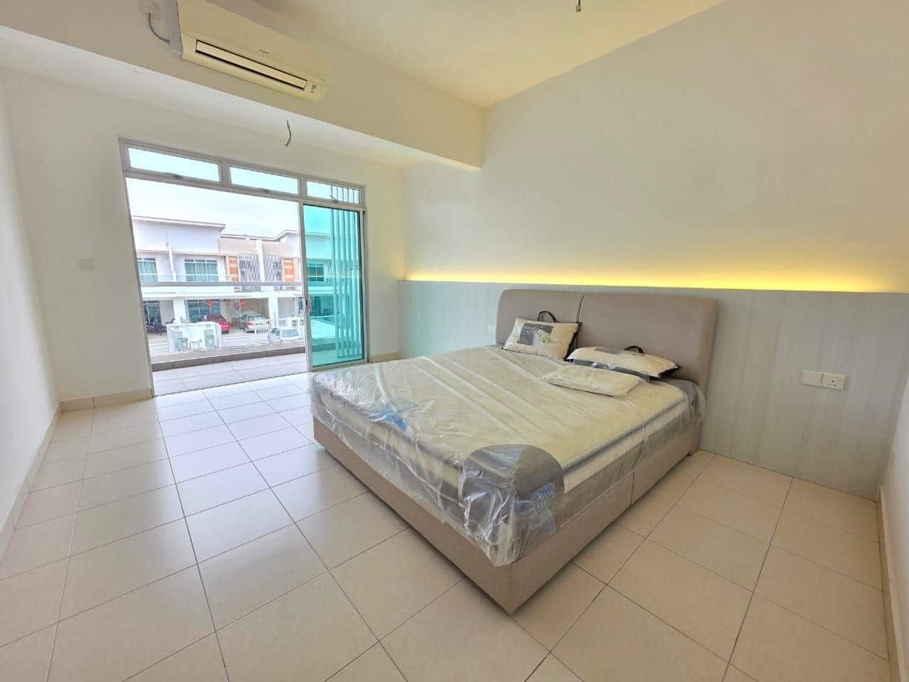 Double Storey Terrace House Aspira Lakehome