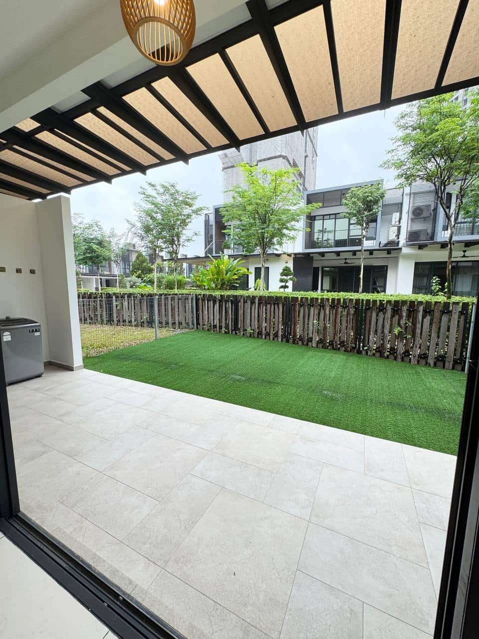 Double Storey House Waterway Residence 6