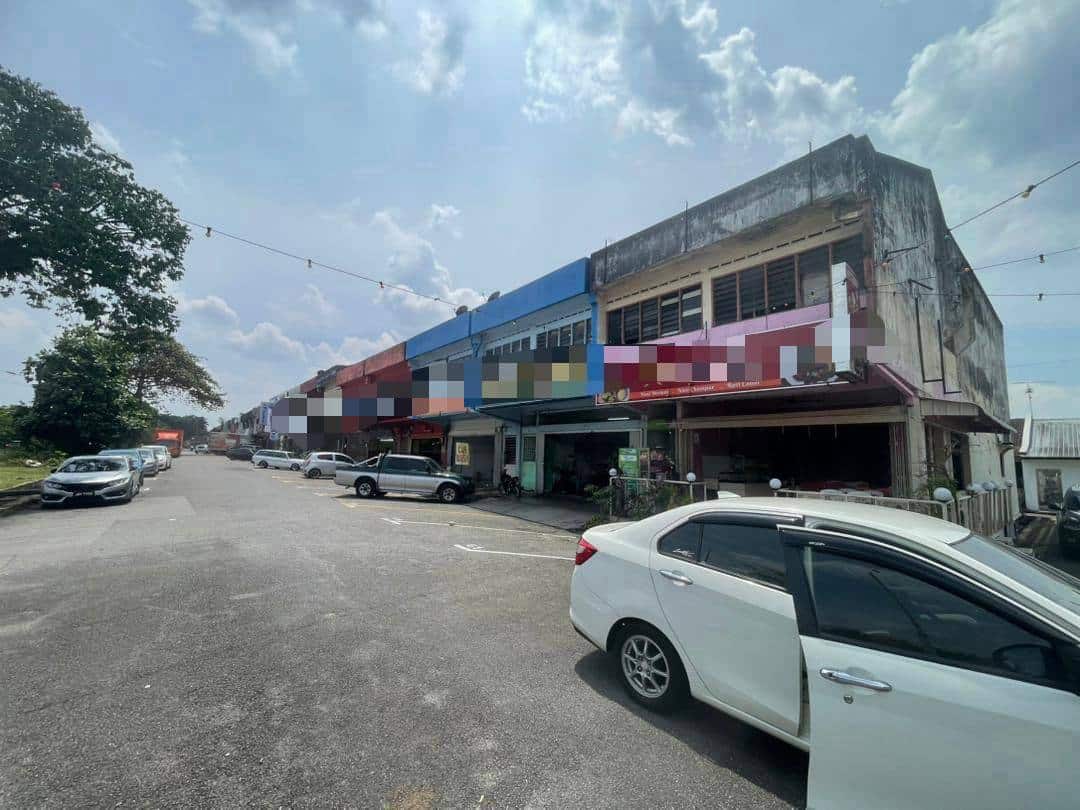 Double storey shoplot Jalan Keembong 49 2