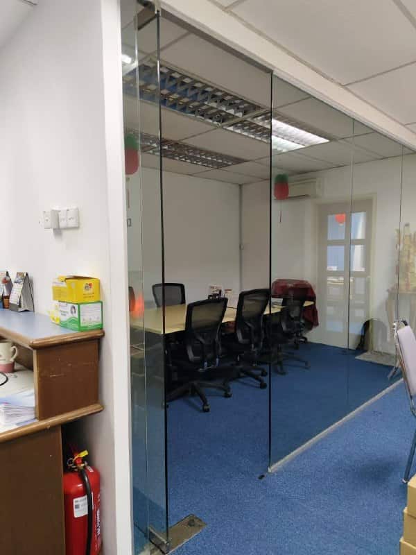 Triple storey shoplot Jalan Molek 3/10