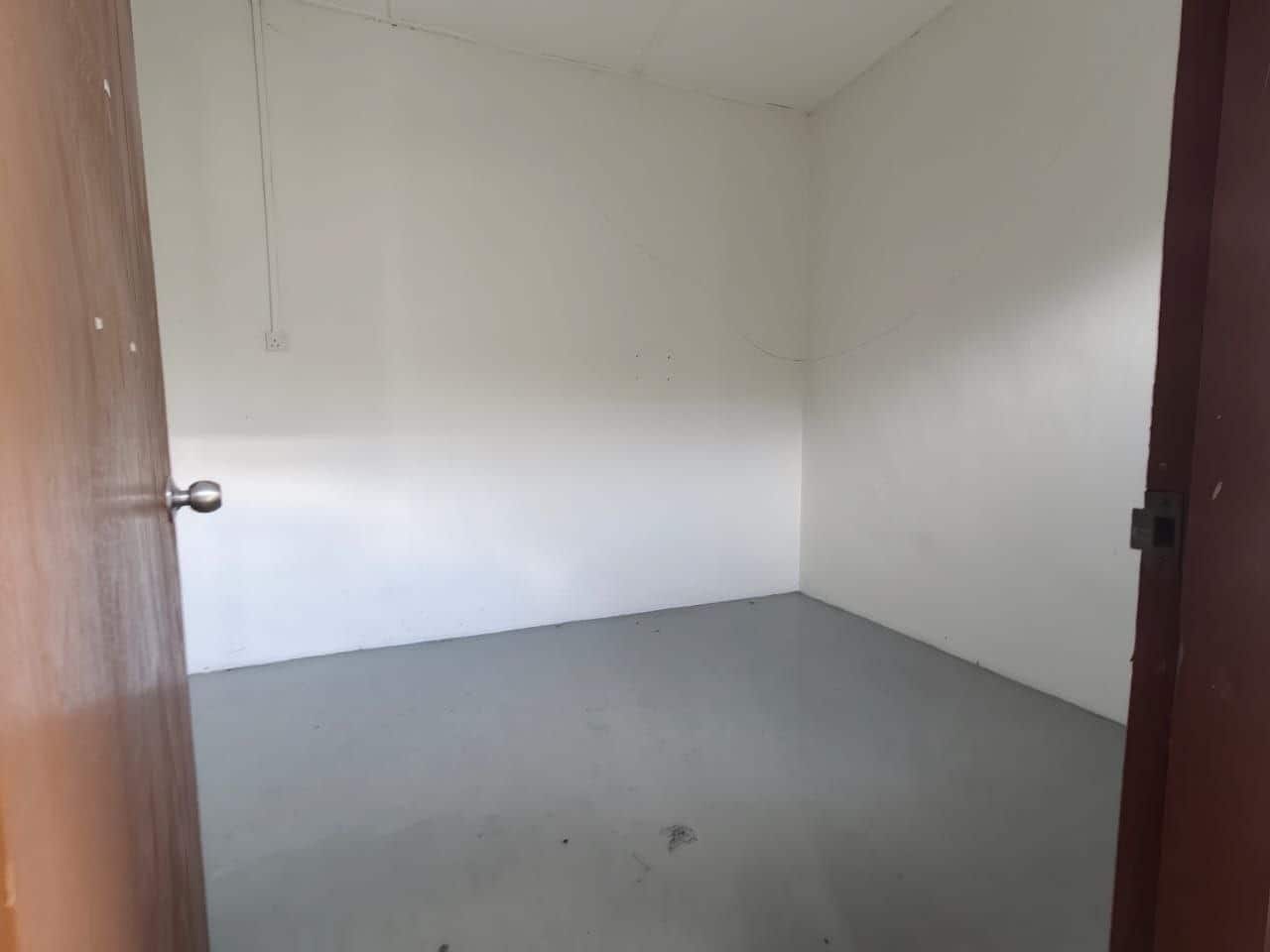 2nd Floor Jalan Ros Merah 5