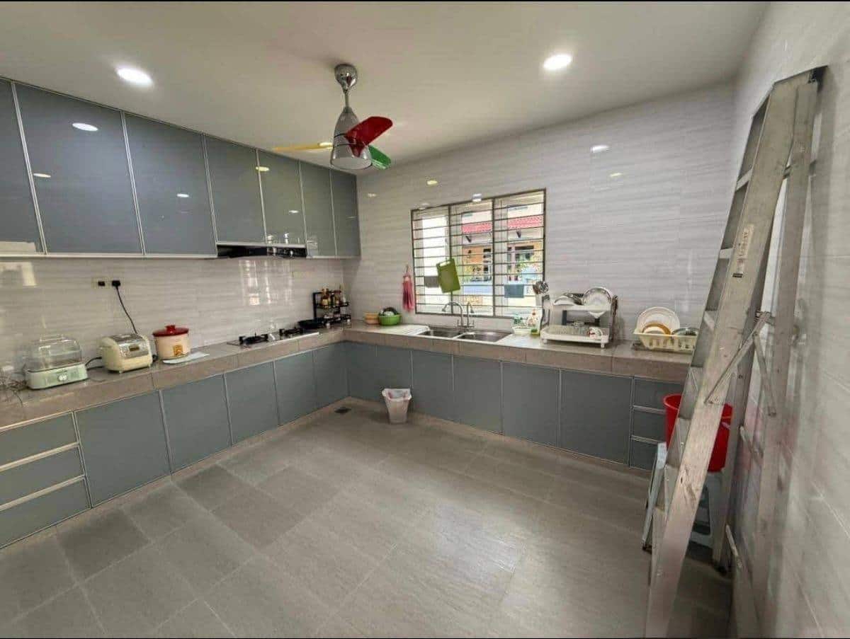 Single Storey End Lot Taman Rinting 5