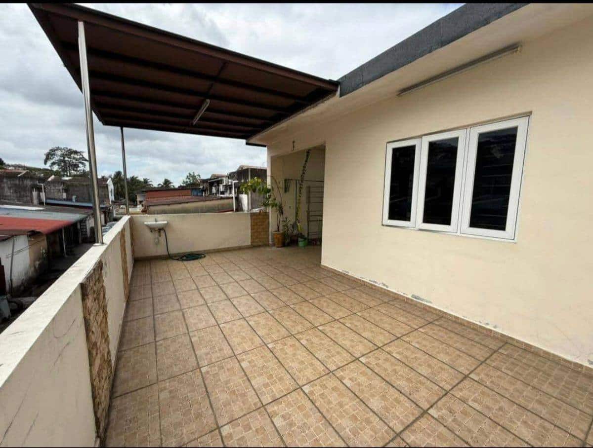 Single Storey End Lot Taman Rinting 3