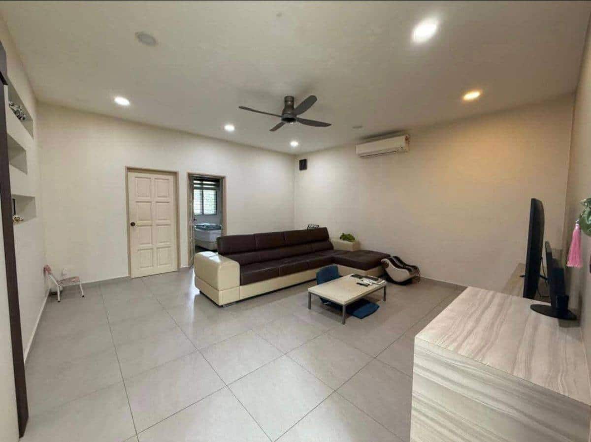 Single Storey End Lot Taman Rinting