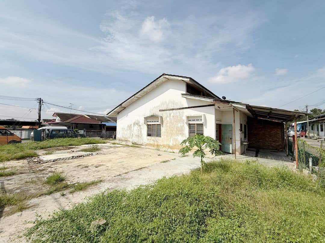 Double Storey Low Cost Permas Jaya