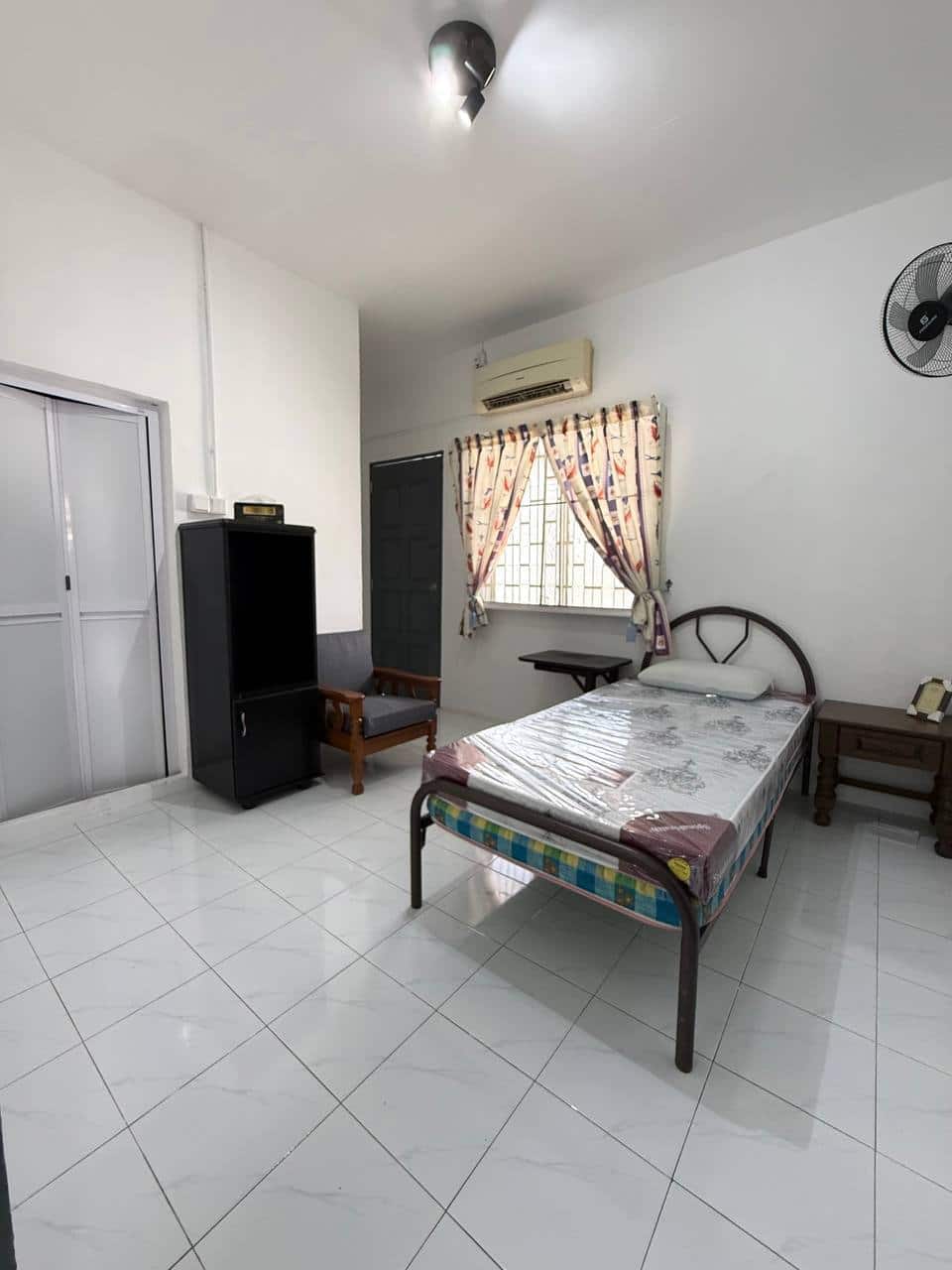 Single Storey Semi D Taman Iskandar 6