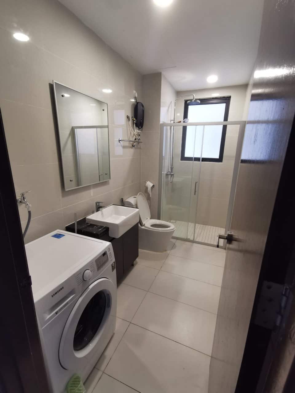 Services Apartment AmberSide @ Country Garden danga bay 6