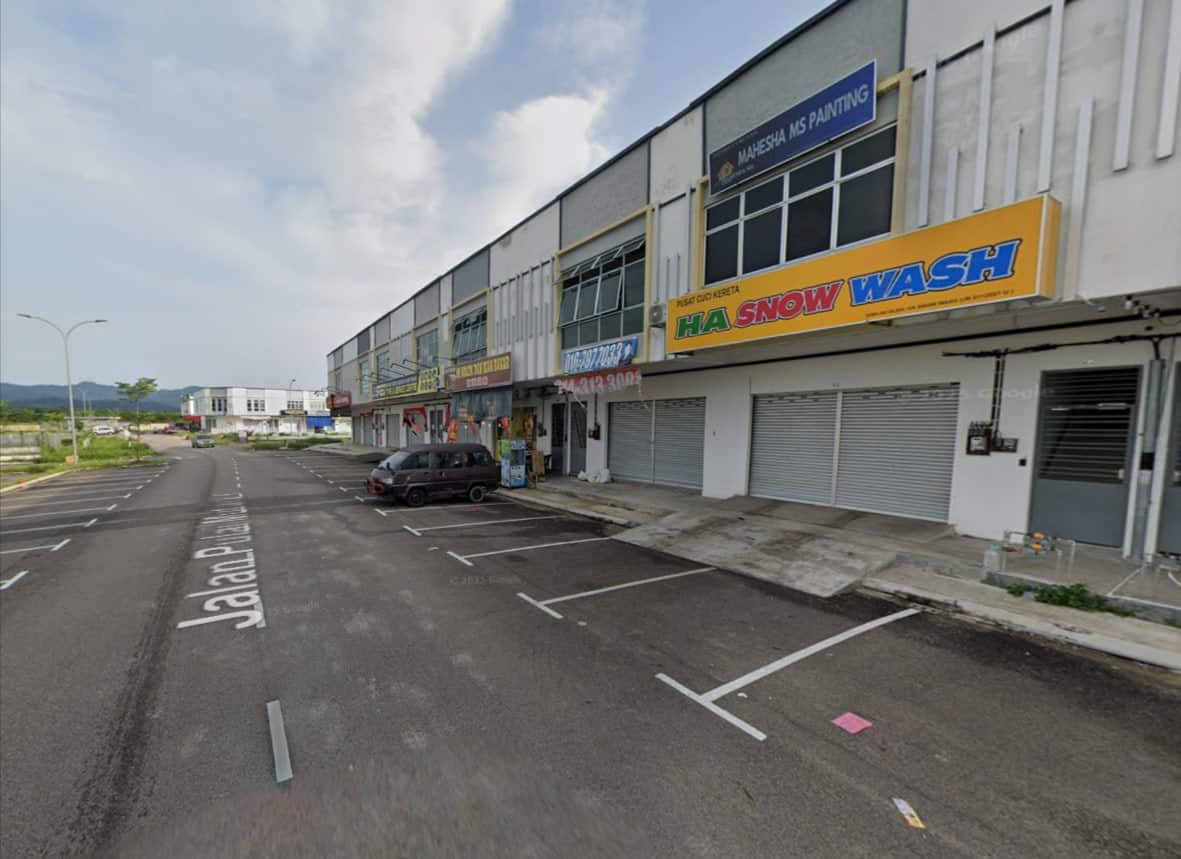 First Floor of Double Storey Shop Taman Pulai Mutiara 3