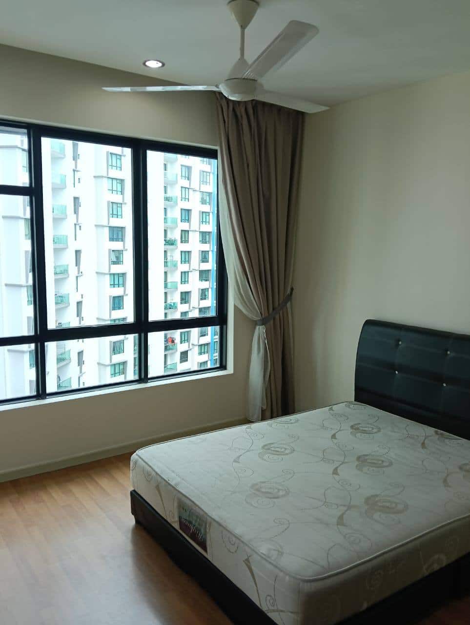 Condominium Impiana 3