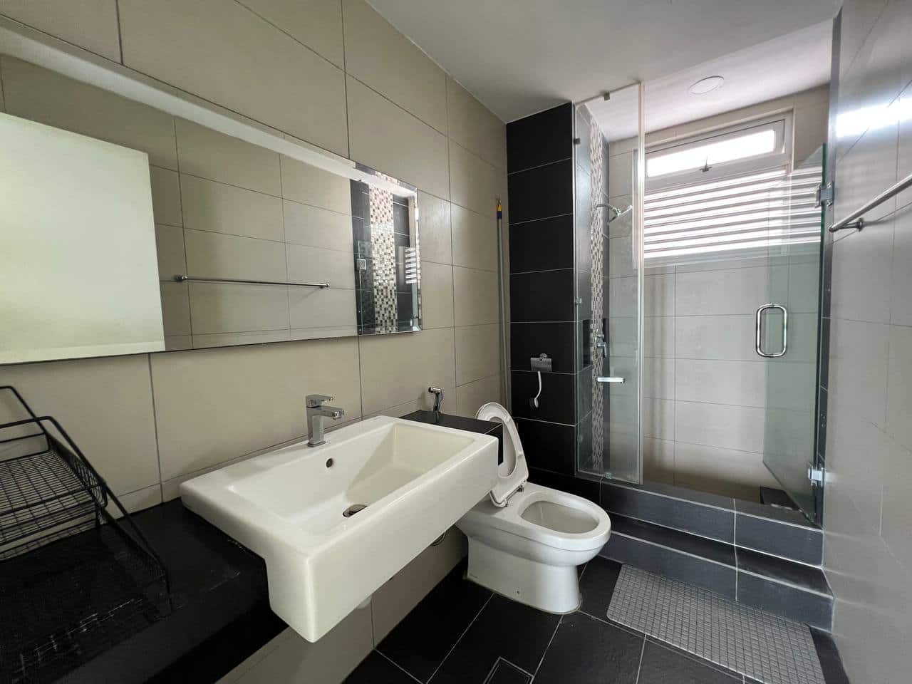 Double storey Terrace Imperial Jade Residenz 9