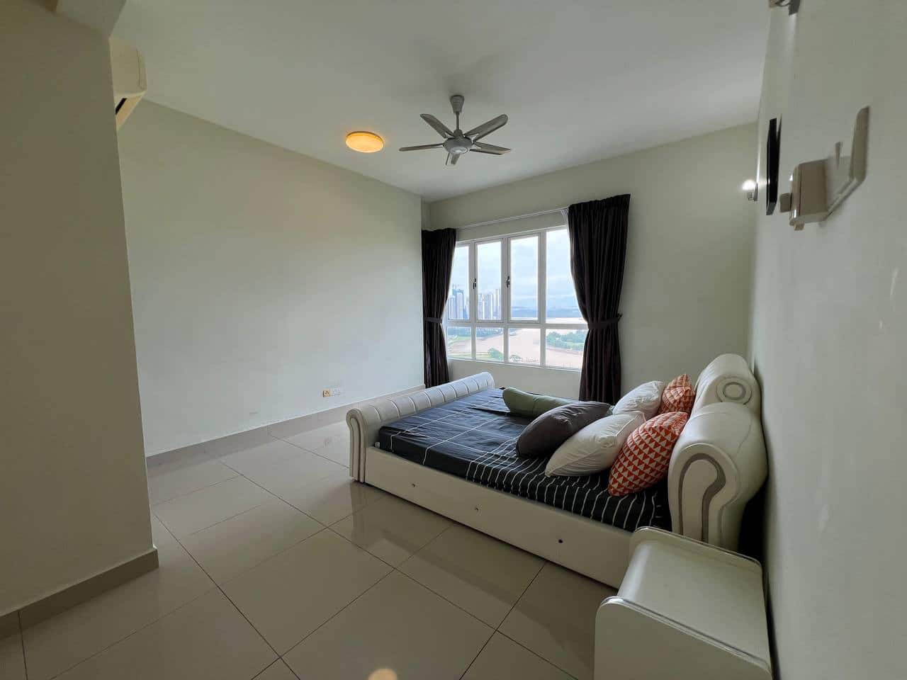 Double storey Terrace Imperial Jade Residenz 5