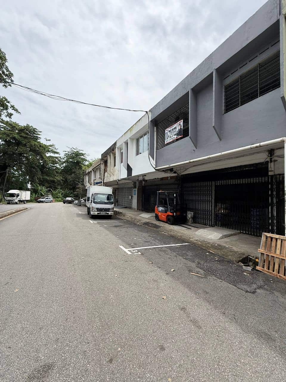 Double Storey Shoplot Jalan Lembah 6