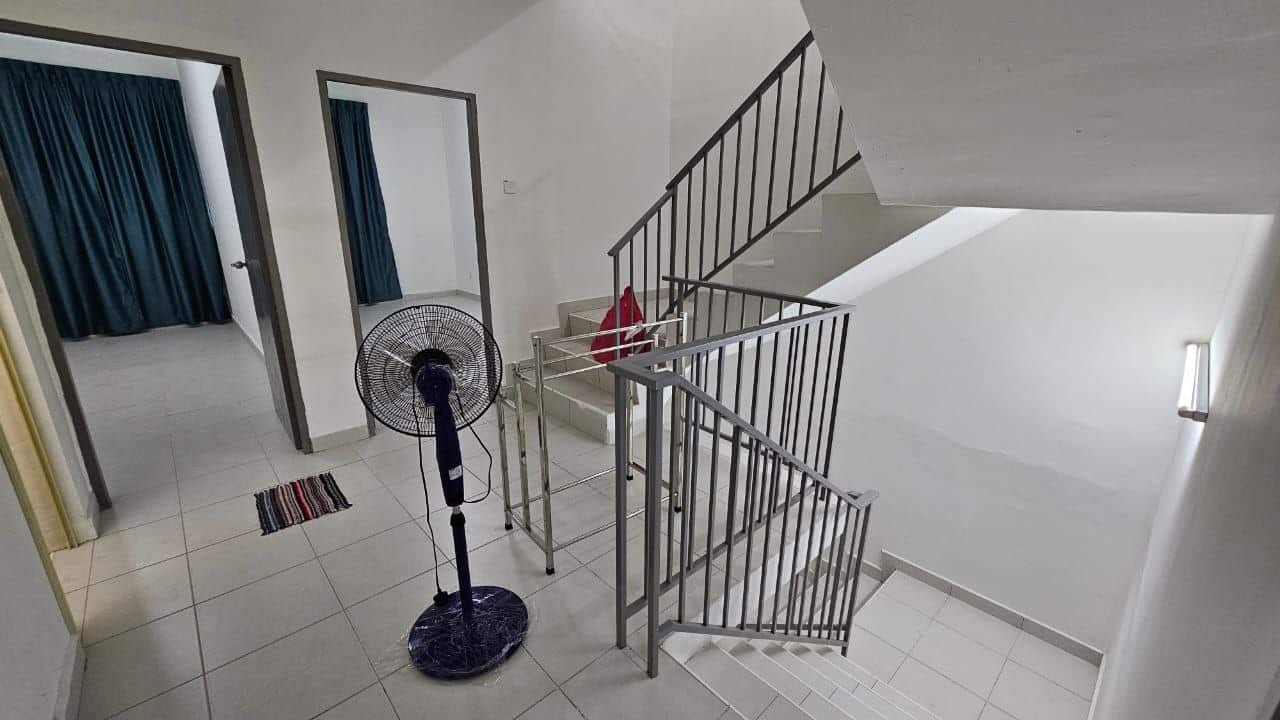 2.5 Storey Terrace House Pulai Mutiara 4
