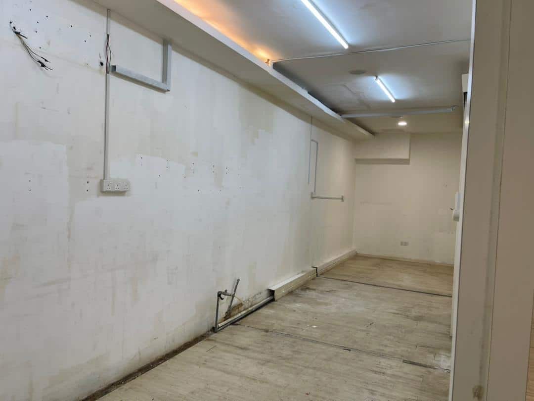 3 shoplot Taman Molek 5