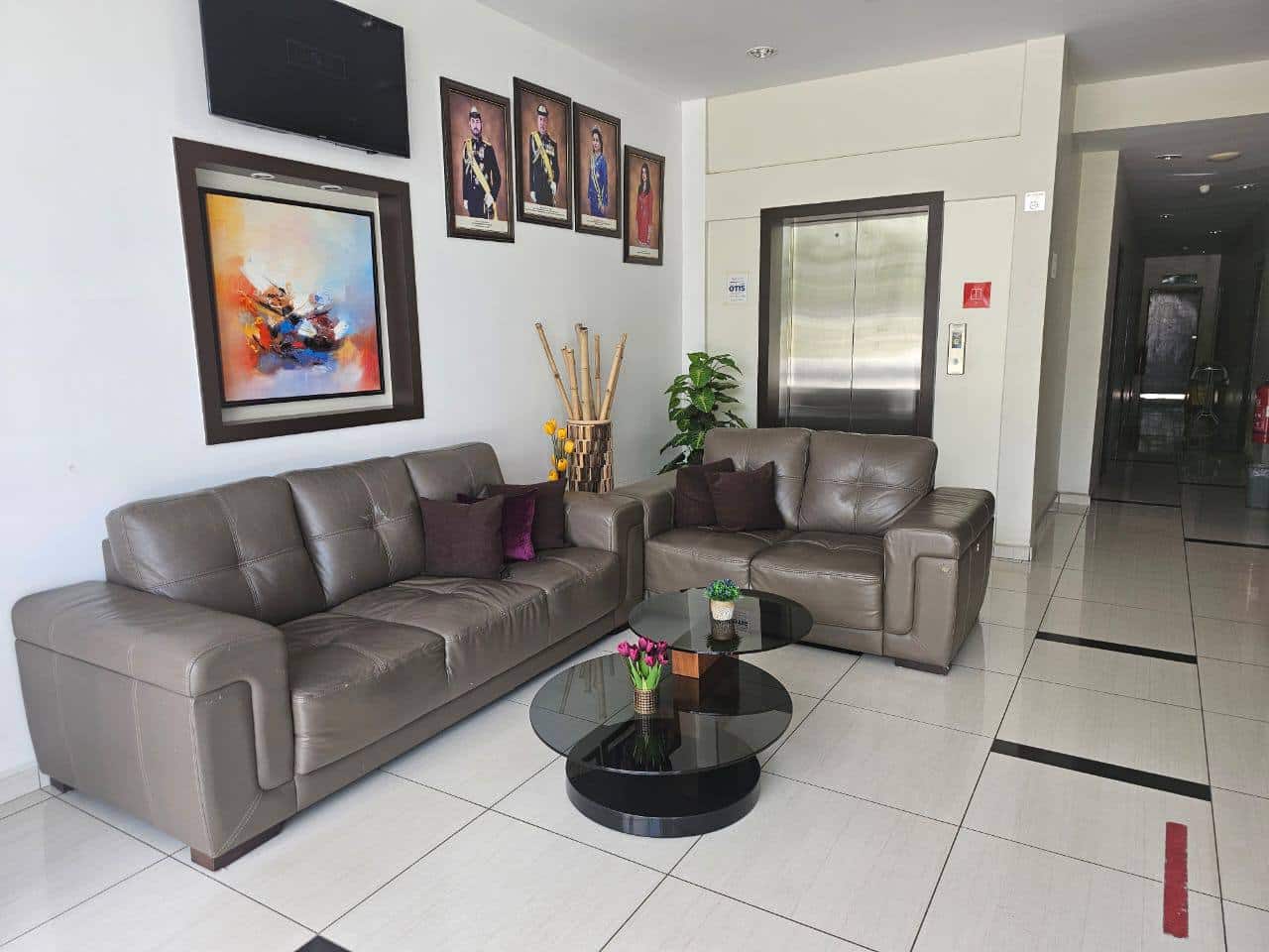 Boutique Hotel Taman Nusa Sentral 1