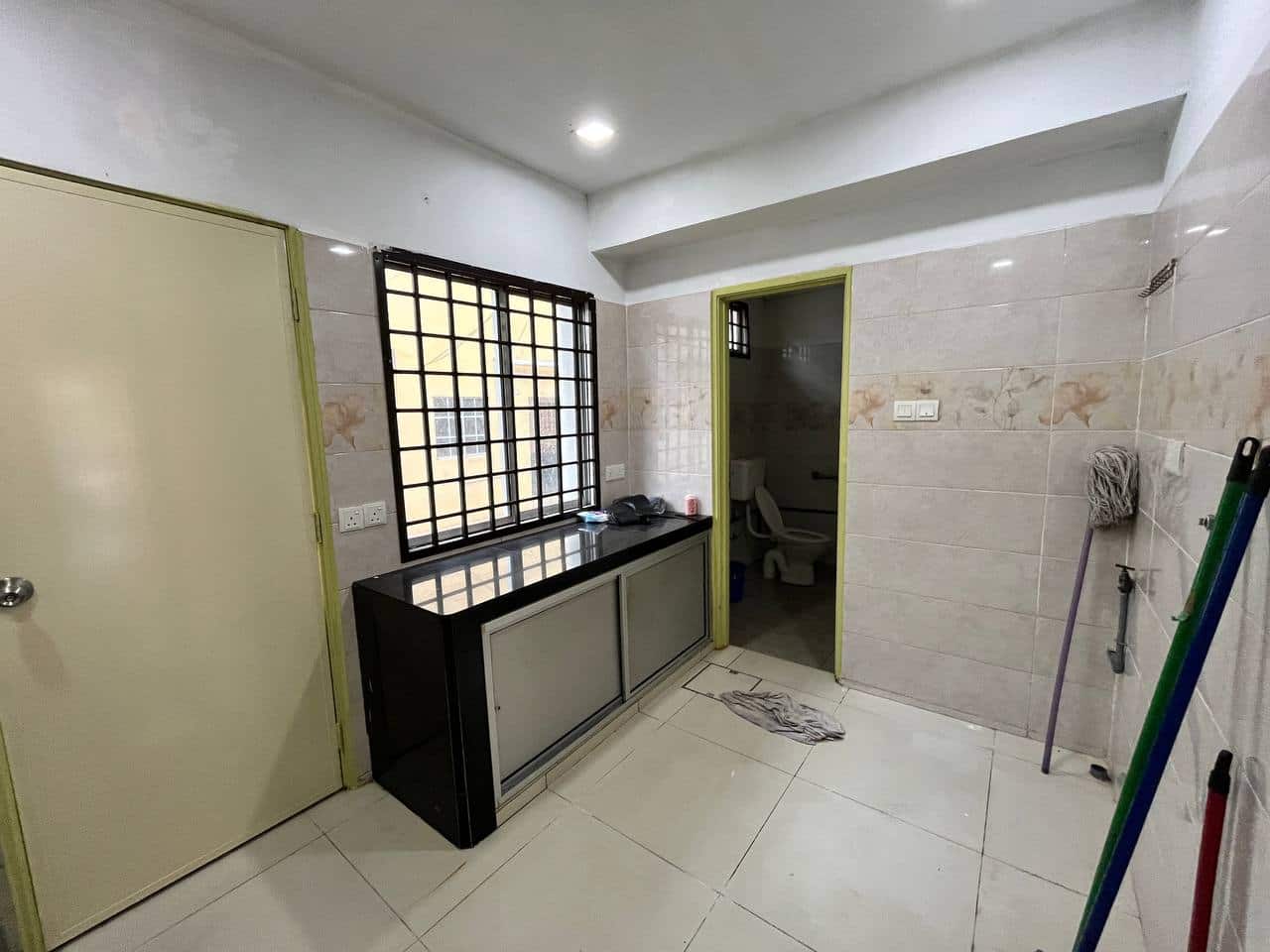 Double Storey Bandar Seri Alam 6