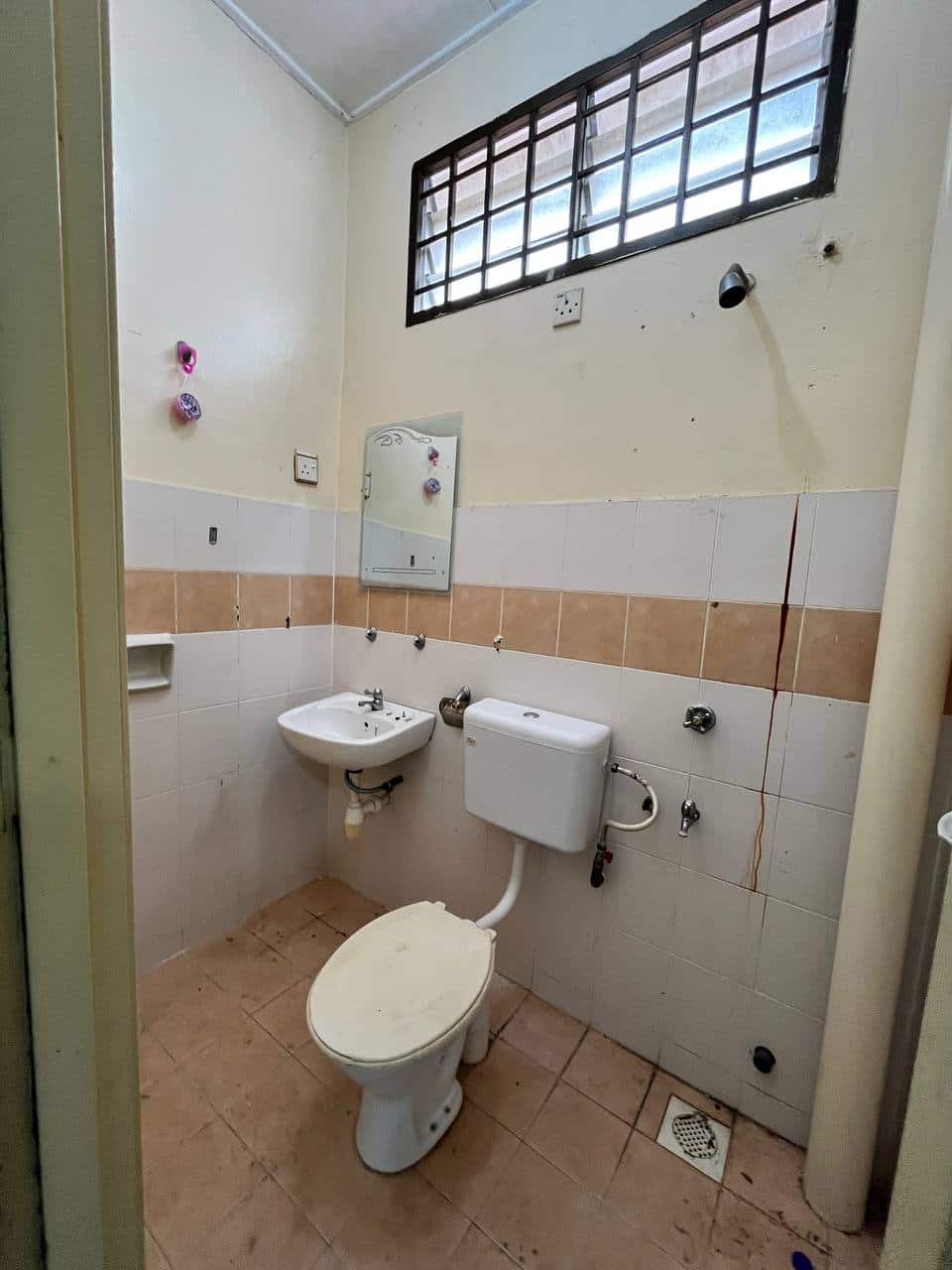 Double Storey Bandar Seri Alam 9