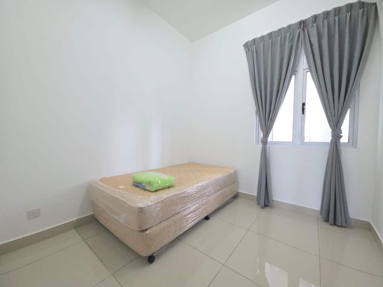 Condominium Meridin Bayvue 6