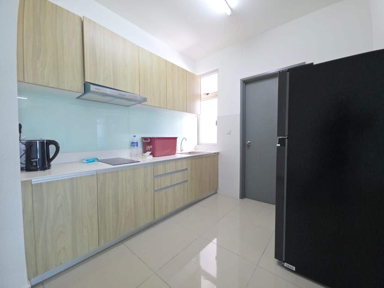 Condominium Meridin Bayvue 3