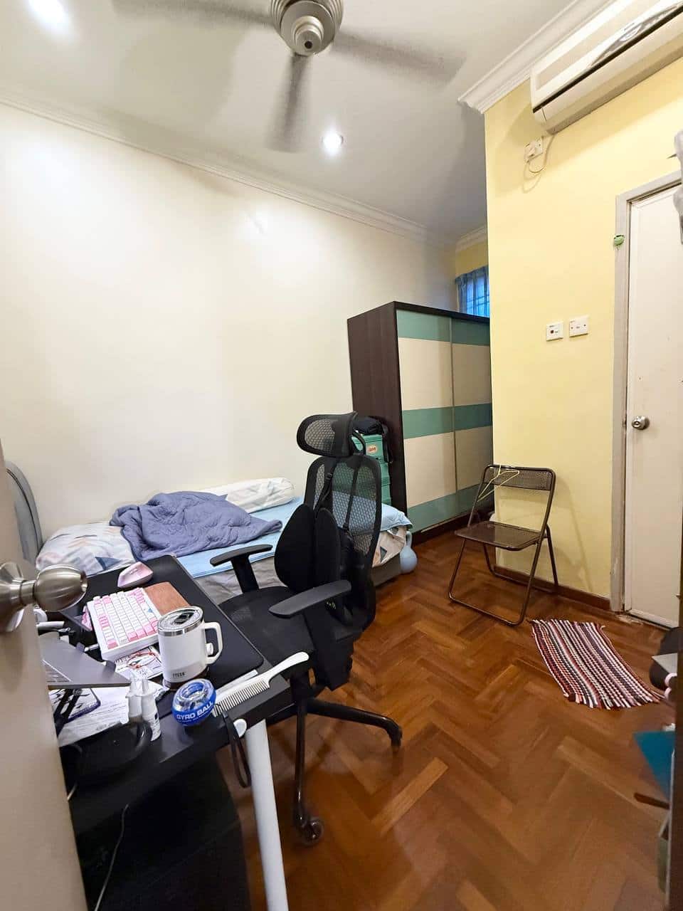 Double Storey Terrace House Taman Daya 6