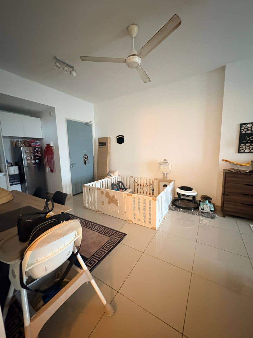 Apartment Seasons Amara 3