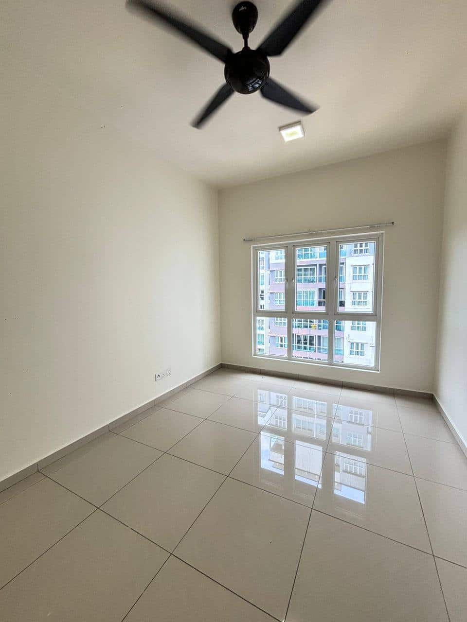 Double Storey Terrace Ulu Tiram 3