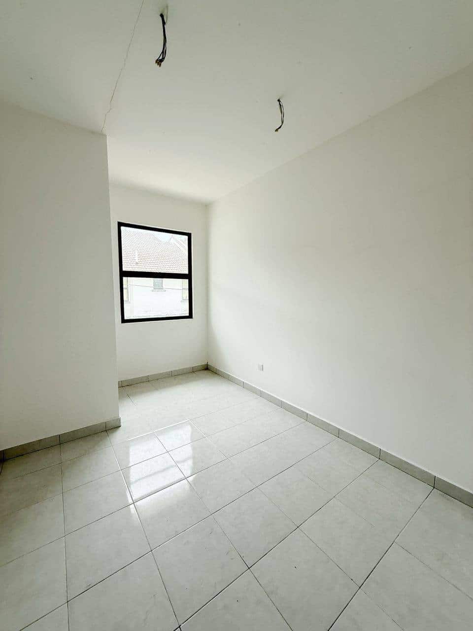 Single Storey End Lot Jalan Bukit Chagar 4