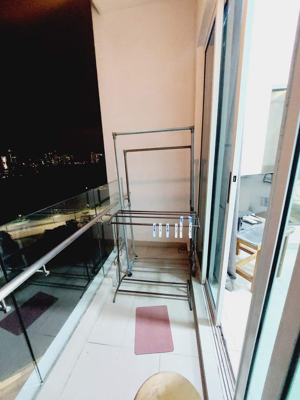 Studio Danga Bay 9